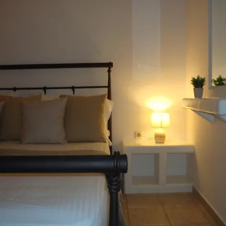 'naxian Family Apartment Naxos City