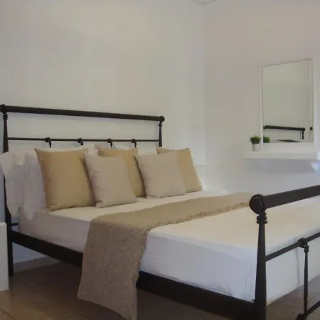 'naxian Family Apartment Naxos City