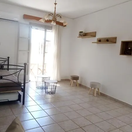 'naxian Family * Naxos City