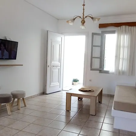 'naxian Family Apartment Naxos City